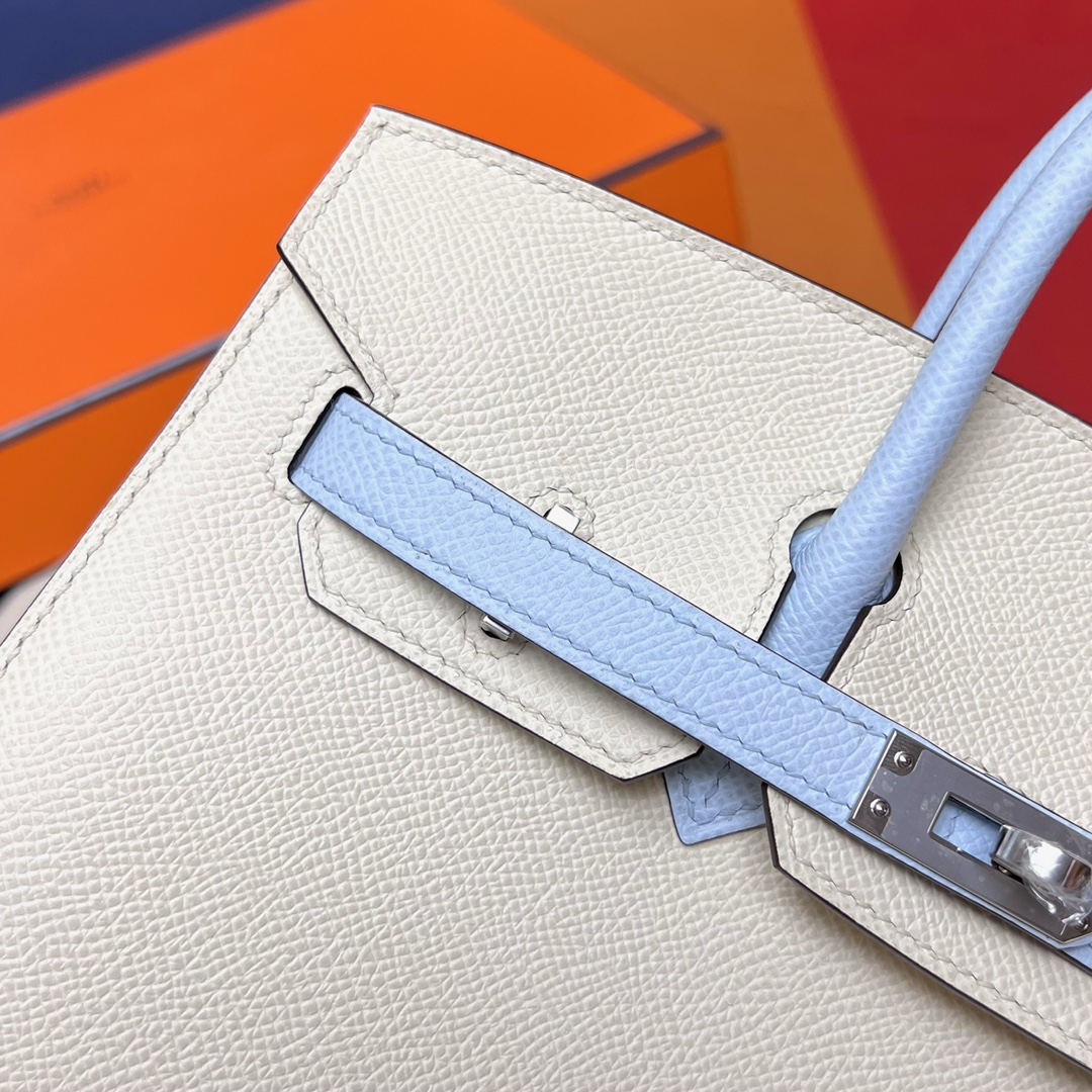 에르메스 버킨백25 화이트 포그블루 은장 앱송